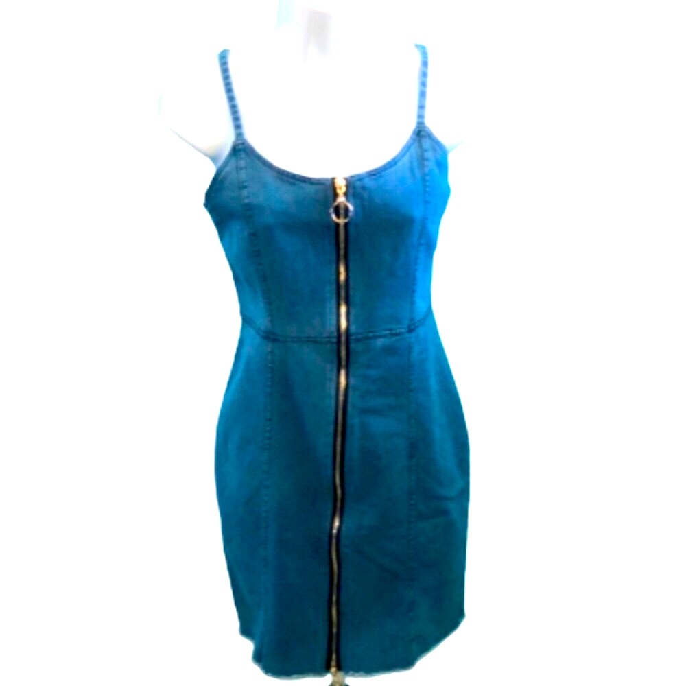DENIM DRESS • ZIP FRONT, DOUBLE PULL • SPAGHETTI STRAPS • RAW HEM • sz M (Jr)